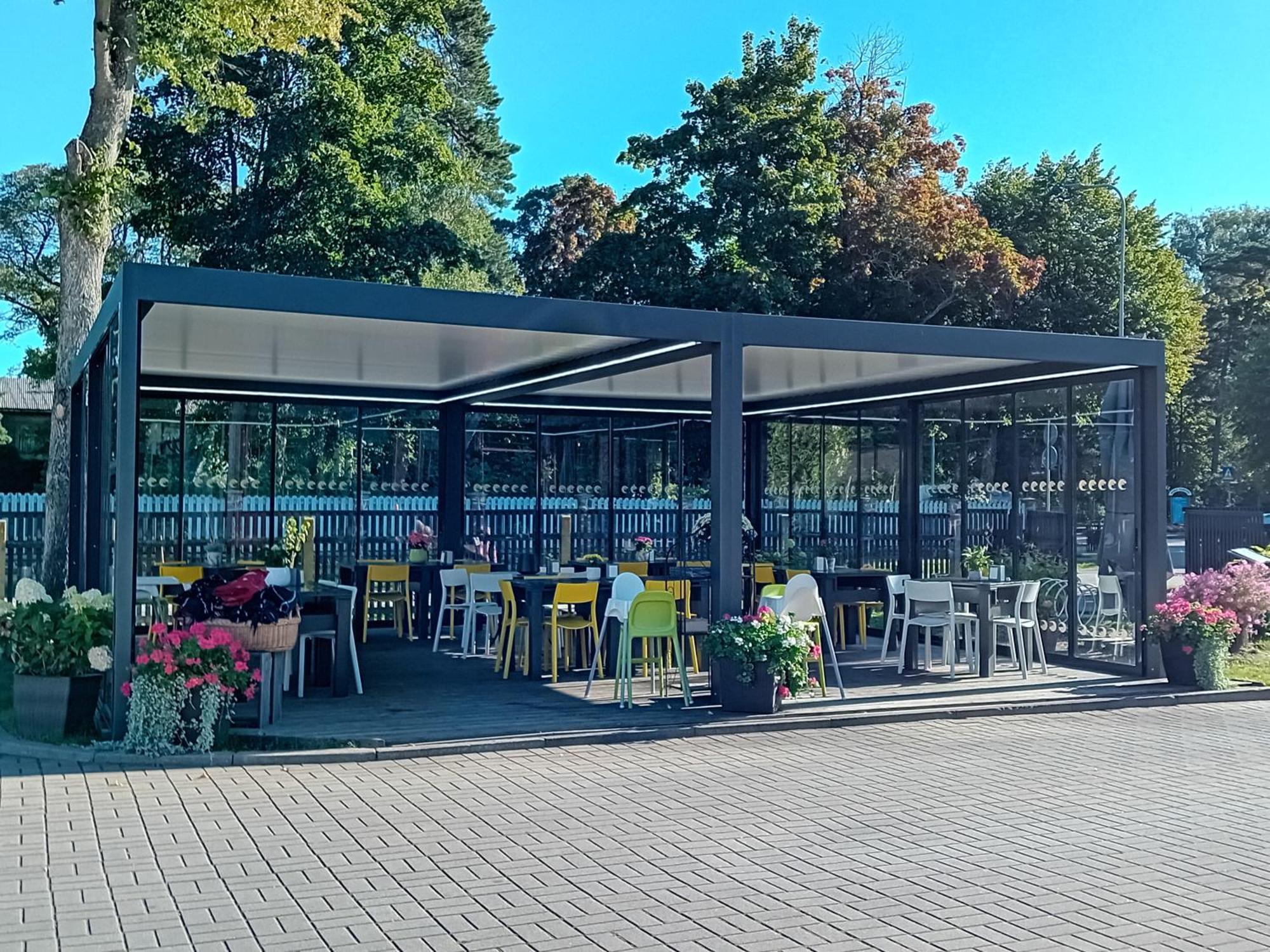 Juras Brize Hotel Ventspils Ngoại thất bức ảnh