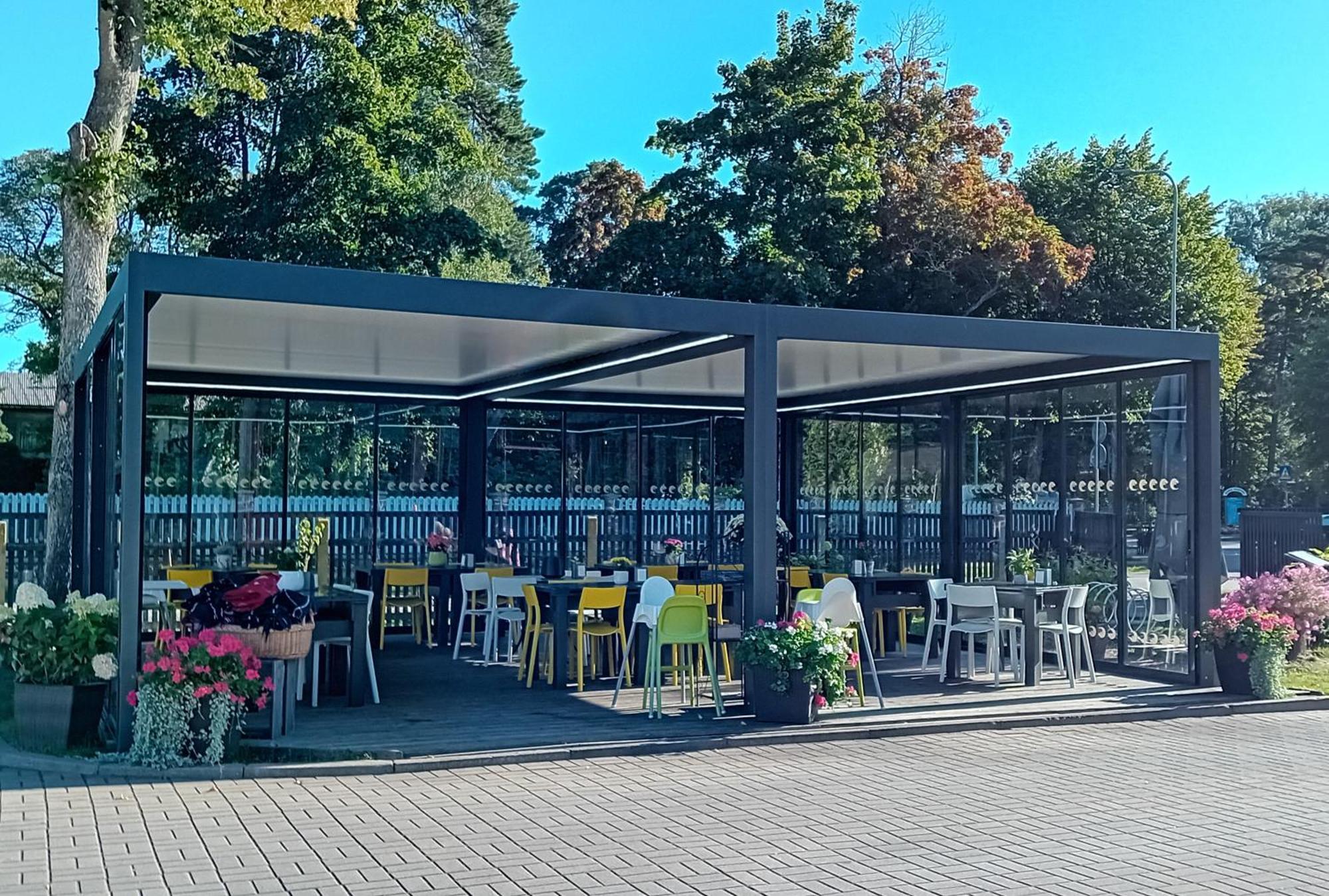 Juras Brize Hotel Ventspils Ngoại thất bức ảnh