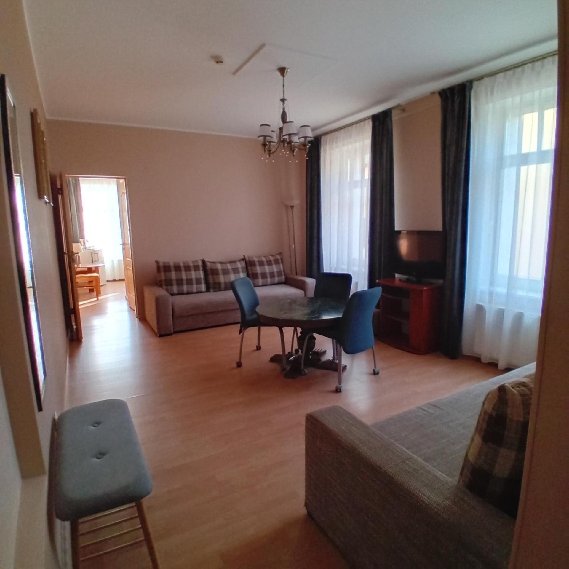 Juras Brize Hotel Ventspils Ngoại thất bức ảnh