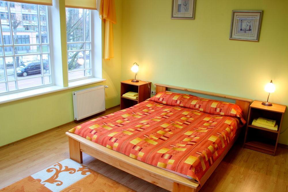 Juras Brize Hotel Ventspils Ngoại thất bức ảnh
