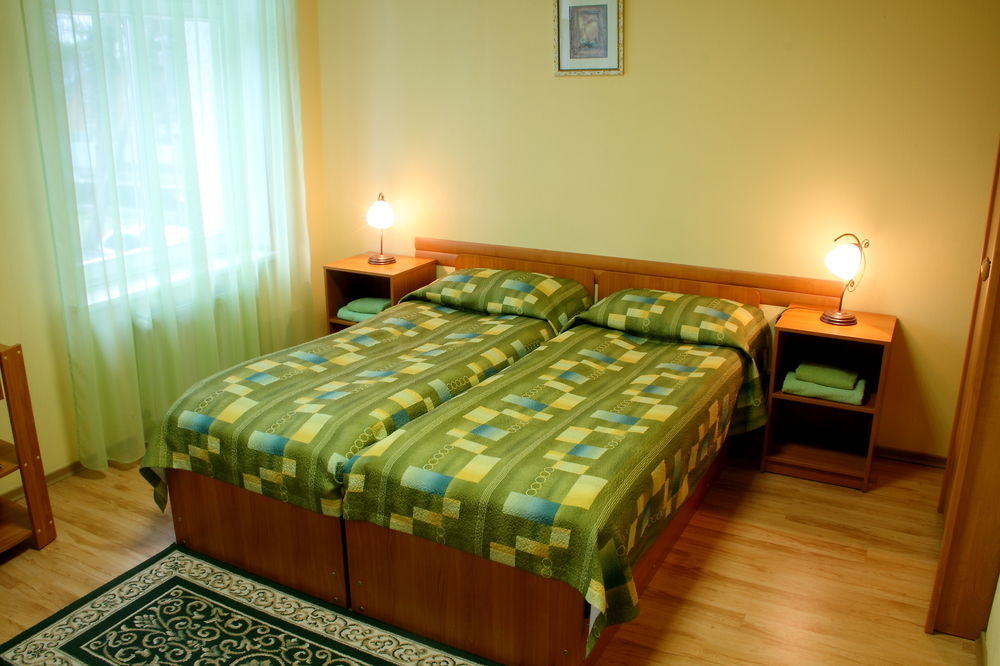 Juras Brize Hotel Ventspils Ngoại thất bức ảnh