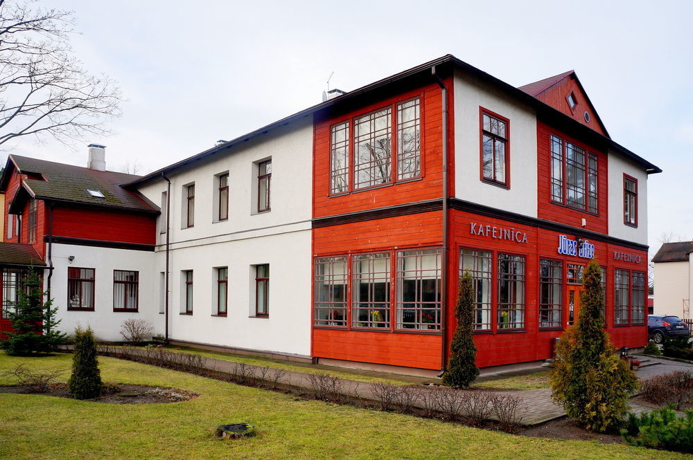 Juras Brize Hotel Ventspils Ngoại thất bức ảnh